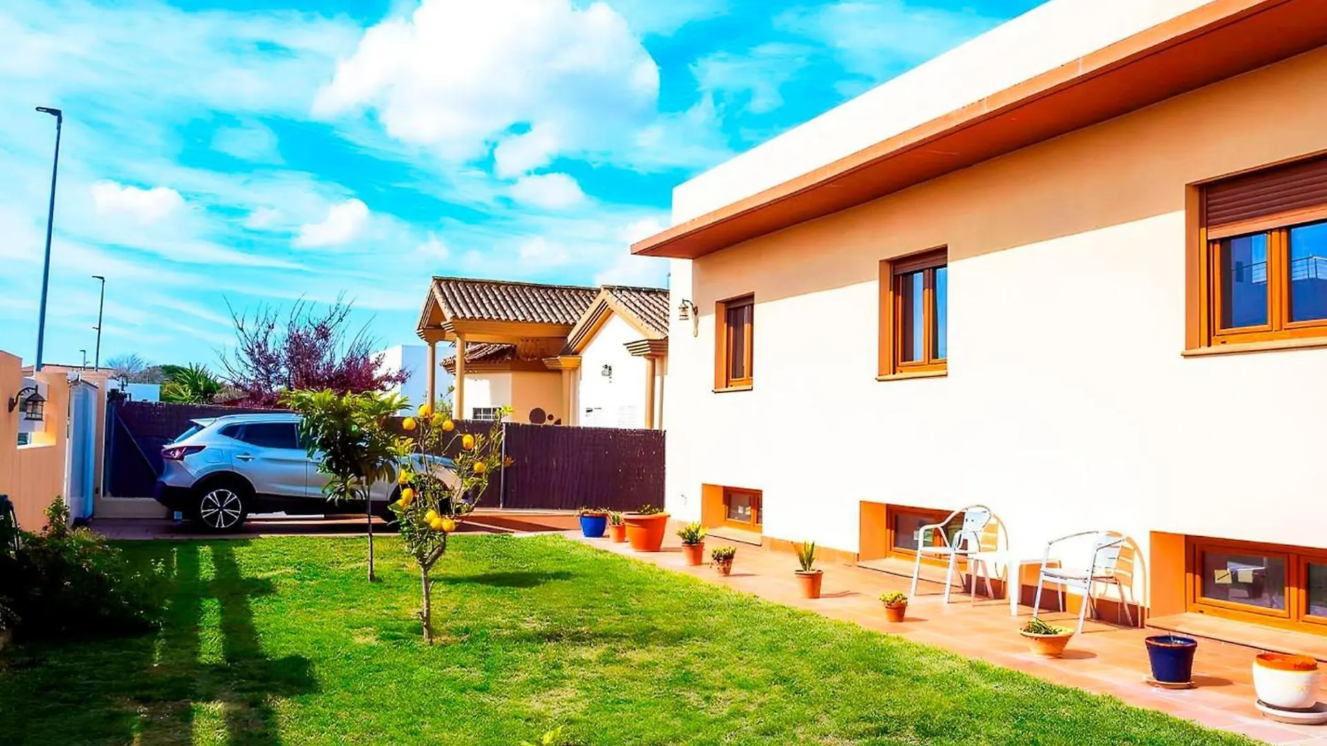 Holiday home Chalet Con Piscina Privada Vistas A Campo De Golf Chiclana de la Frontera Spain